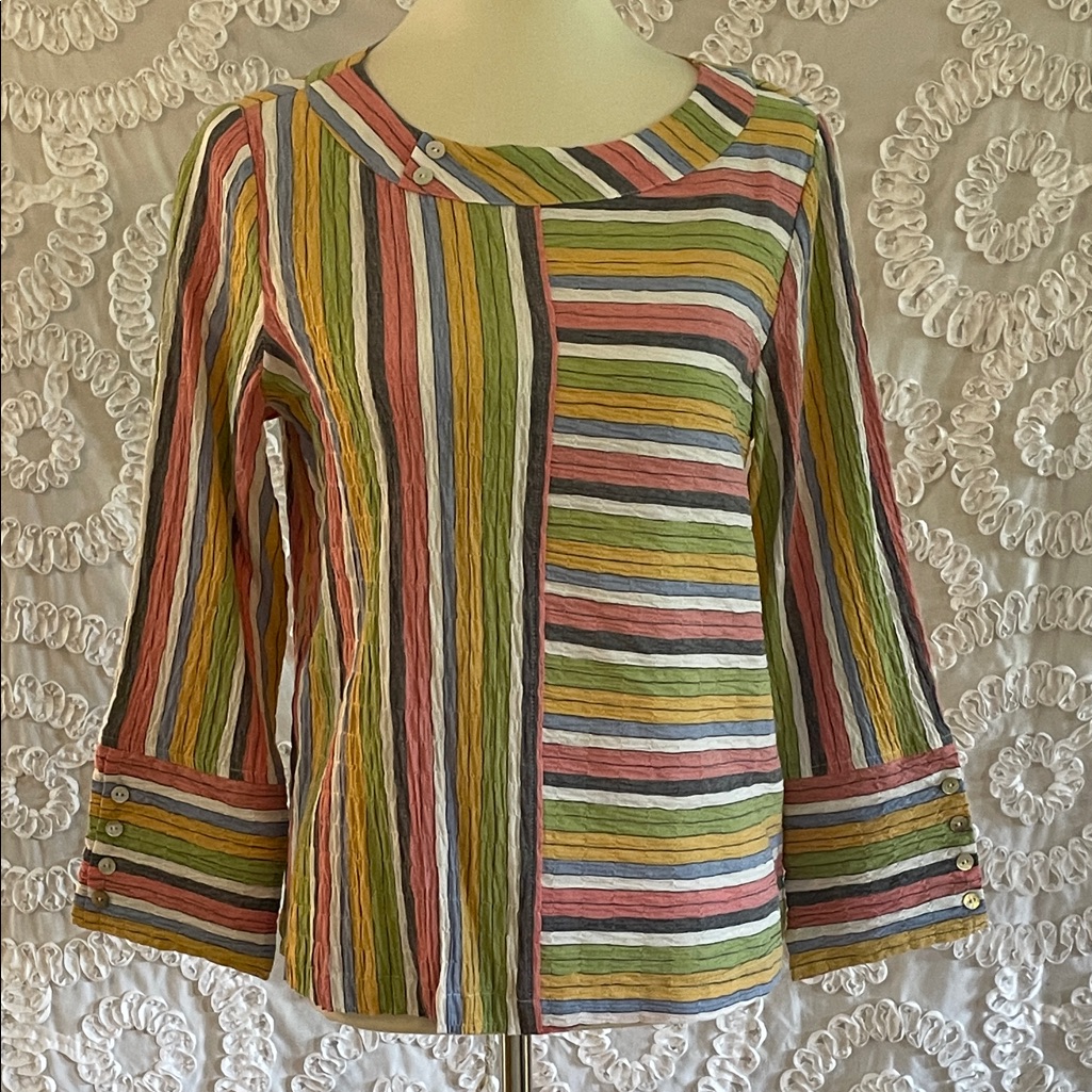 Habitat Fiesta Colorful Stripe Mother Of Pearl Buttons Pullover Shirt Top Blouse